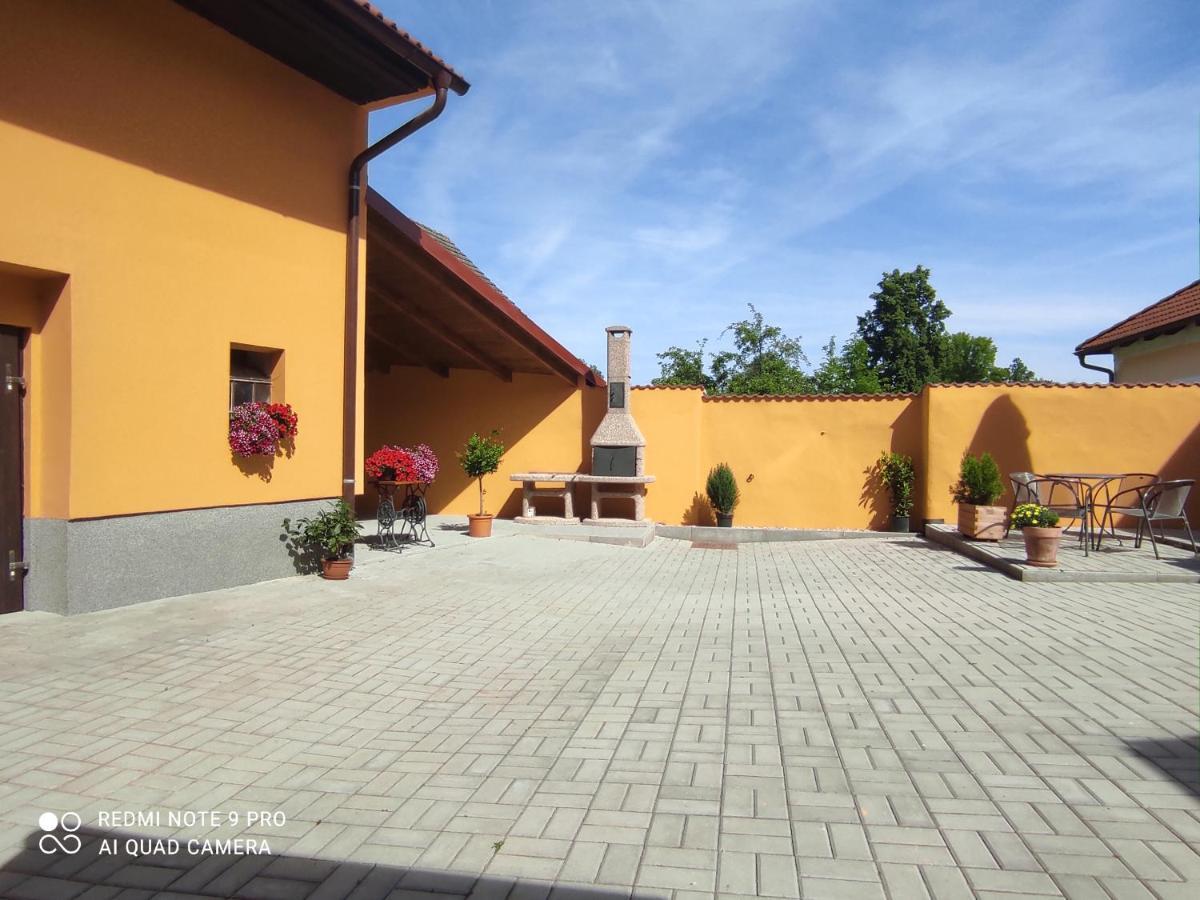 Penzion Jerabek Lásenice Exterior foto